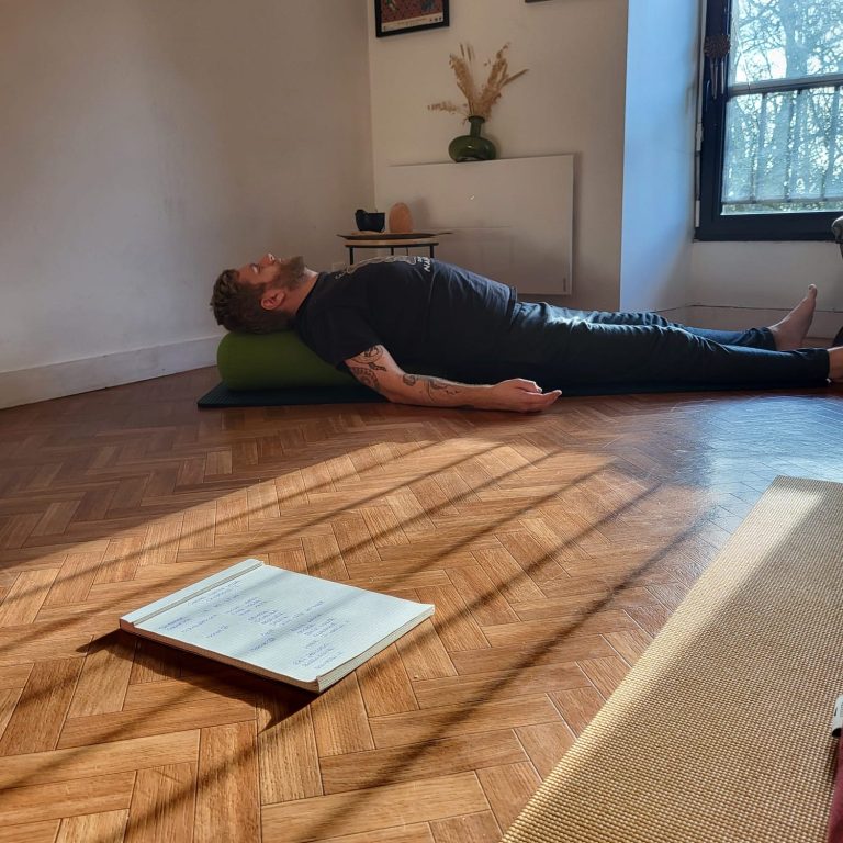 Etirement passif profond avec le Yin Yoga sur Saint-Malo-de-Beignon